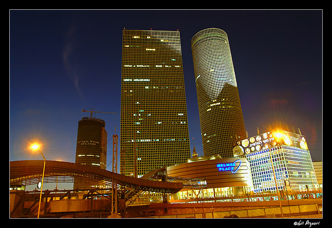 Tel Aviv Azrieli Towers at night, photo by Gil Azouri